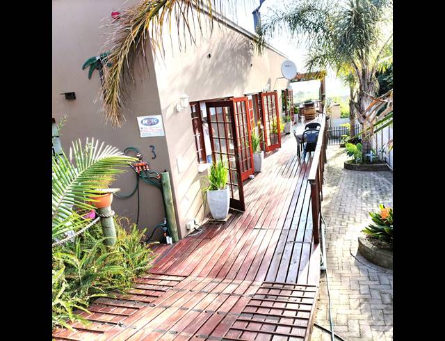 4 BEDROOM HOUSE FOR SALE IN FRAAIUITSIG